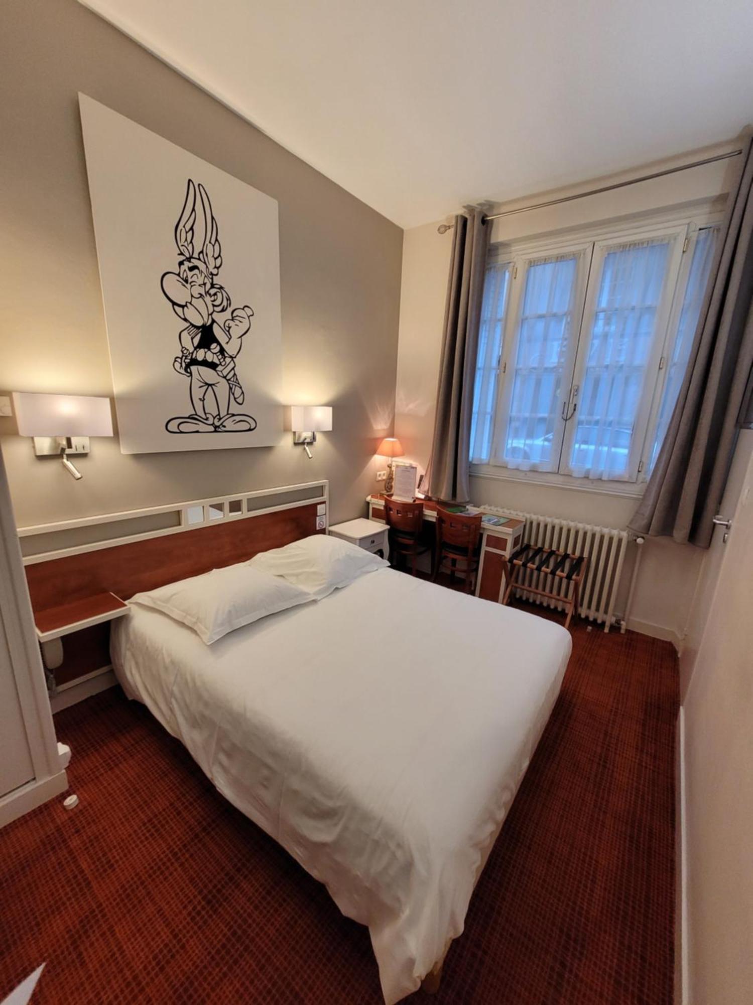 Hotel Logis Restaurant Le Monarque 3*