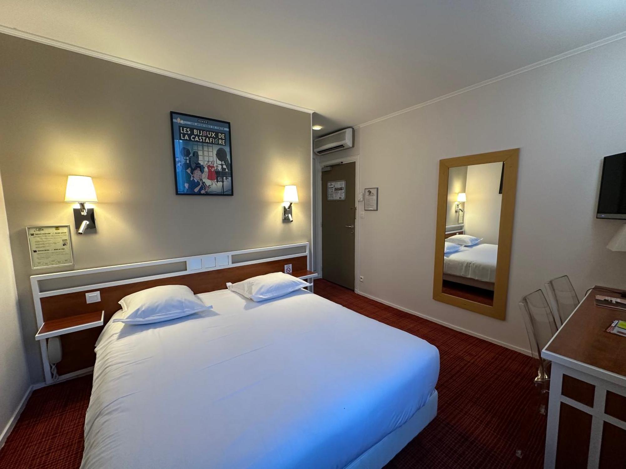 Logis Restaurant Le Monarque 3* Blois
